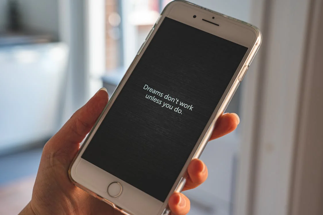 Localization and geographic of mobile apps